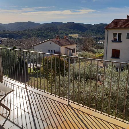 Residence Lou Cigaloun - Ana Location Gréoux-les-Bains Екстериор снимка